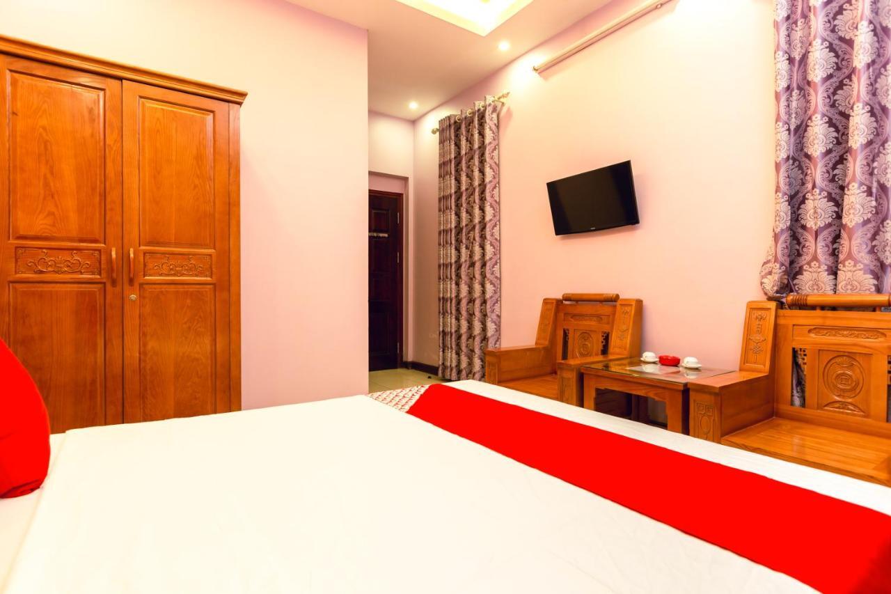 Oyo 653 Huong Thao Hotel Hanoi Buitenkant foto